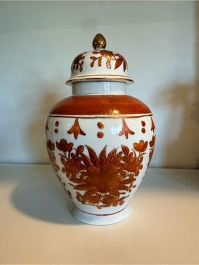 Vintage japanese porcelain ginger jar Hand decorated Hong Kong Chinoiserie decor
